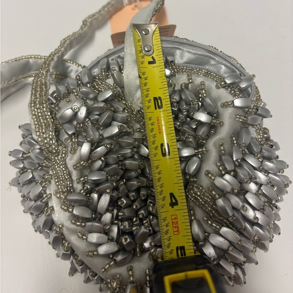 Vintage Silver Beaded Sponge Women's Bag Purse Fun and Beaded - Picture 6 of 6